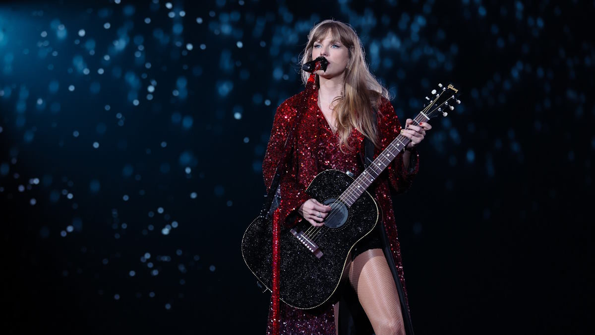 taylor swift red taylors version
